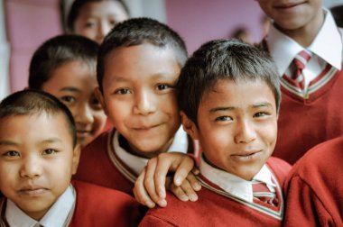 Mizoram siyah saçlı erkek