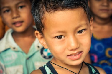 Nepal Nepalce kampında çocuk