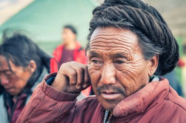 Kırışıklık ve dreadlocks Nepal