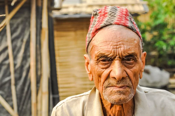 Triste hombre en Nepal — Foto de Stock