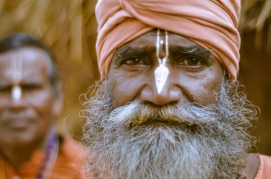 Batı Bengal beyaz simge olan adam