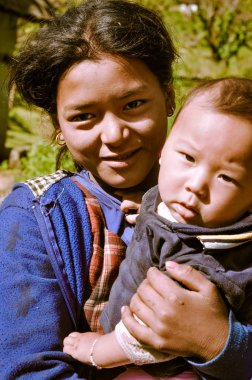 Anne ile oğlu Nepal
