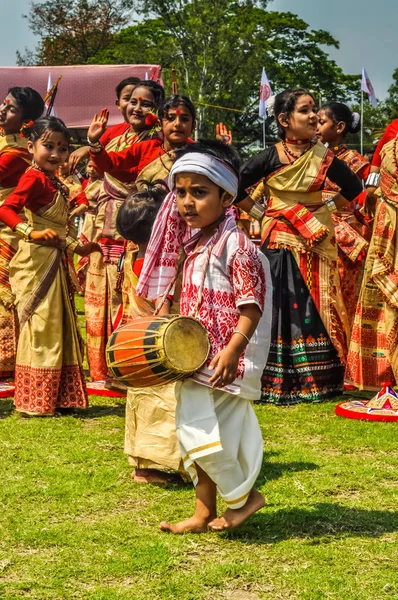 Assam içinde küçük çocuk