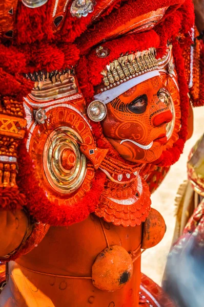 Keralas Theyyam в Керала — стокове фото