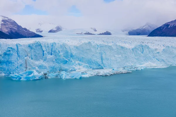 Het wereldwijde probleem van de opwarming van de aarde. — Stockfoto