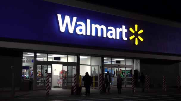 Walmart Retail Storefront Sign Entrance Customers Shopping Peabody Massachusetts Usa — Stock Video
