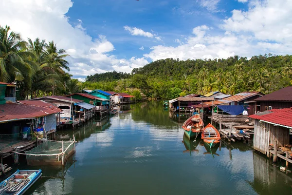 Floatting village, Kambodža, Tonle Sap, ostrov Koh Rong. Floatin — Stock fotografie