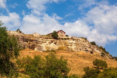 Chufut Cale Kırım manzarada güzel görünümü. Eski b