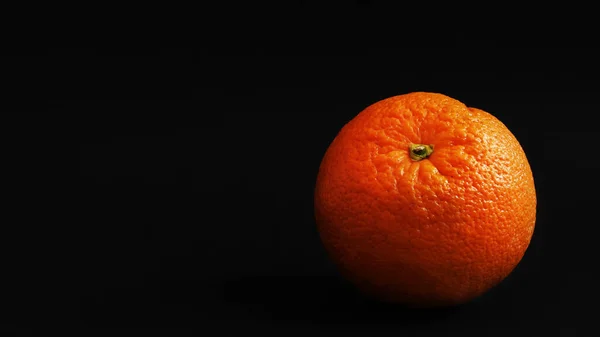 Сочный Большой Апельсин Черном Фоне — стоковое фото