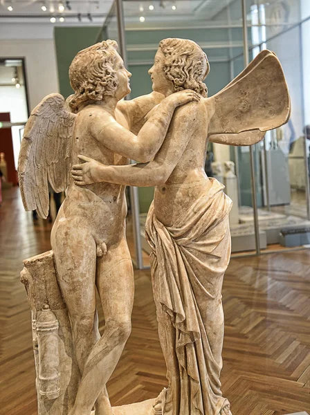 Roman Exhibit i en av de många museerna i Berlin Tysklandet — Stockfoto