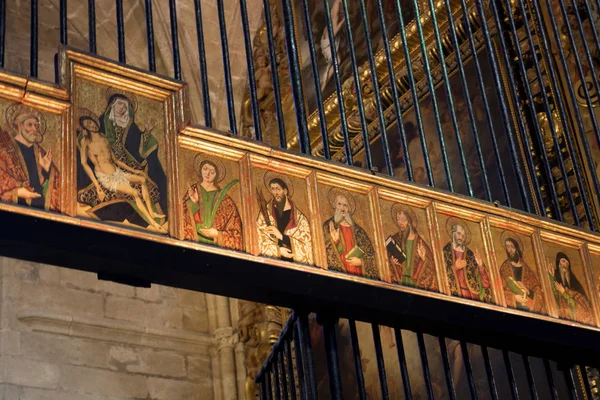 Tesori all'interno della Cattedrale di Siviglia in Andalusia Spagna — Foto Stock