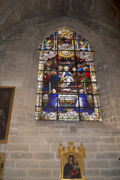 Сокровища в интерьере кафедрального собора в Севилье в Андалусии Испания — стоковое фото
