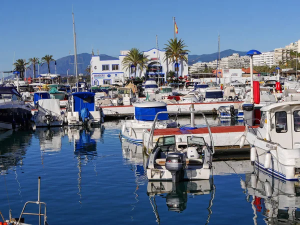 Marina Stilvollen Ferienort Marbella Der Costa Del Sol Andalusien Spanien — Stockfoto