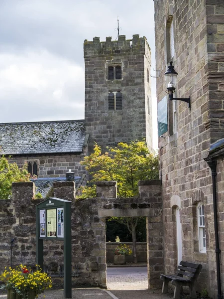 Ripley Pueblo Con Una Iglesia Parroquial Yorkshire Del Norte Inglaterra — Foto de Stock