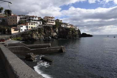Camara de Lobos şehir Funchal Madeira yakınındaki bir balıkçı köyüdür. Camara de Lobos Portekizli kaşif Joo yakın Zarco, Madeira Adaları keşfi ile alacak için orijinal iniş noktası olduğuna inanılan.