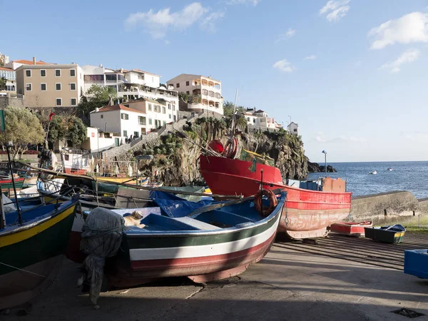 Camara Lobos Pintoresco Pueblo Pescadores Con Altos Acantilados Cerca Ciudad —  Fotos de Stock