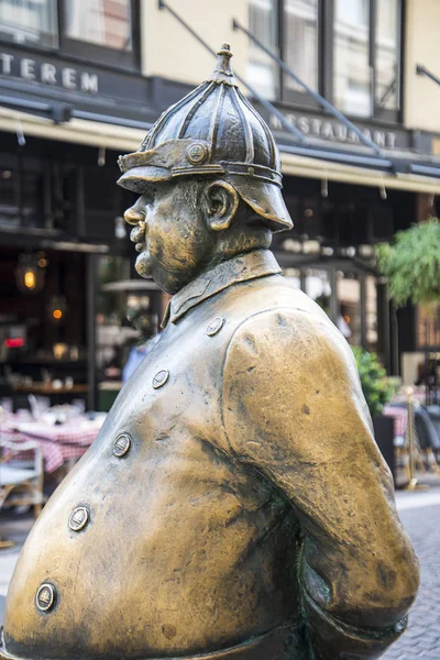 Estatua Del Policía Gordo Budapest Hungría Una Ciudad Que Capital — Foto de Stock