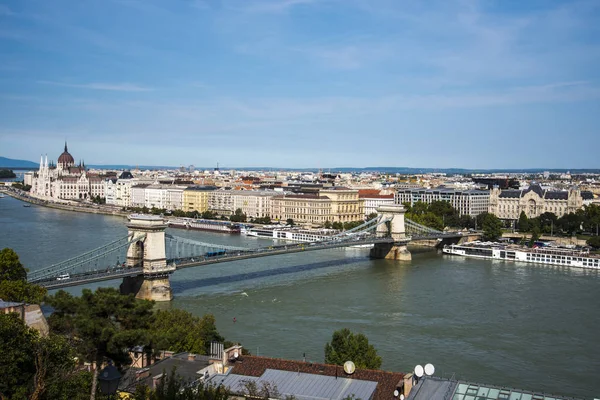 Die Ikonische Kettenbrücke Budapest Ungarisch Die Den Verkehr Über Die — Stockfoto