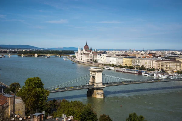 Die Ikonische Kettenbrücke Budapest Ungarisch Die Den Verkehr Über Die — Stockfoto