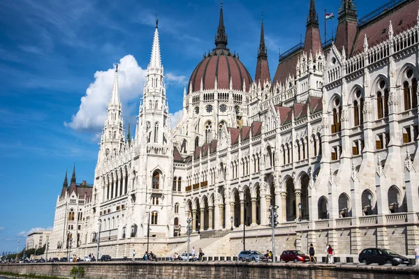 Országház Budapesten Magyarország Fővárosa Európai Polgárok Térítésmentesen Látogathatnak Még Mindig — Stock Fotó