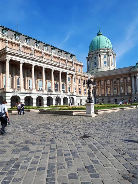 Hapsburg Kralları Nın Kraliyet Sarayı Macaristan Budapeşte Şehrinin Yukarısında Yer — Stok fotoğraf