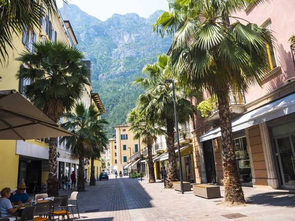 Riva Del Garda One Lovely Small Towns Lake Northern Italy — Stock Photo, Image
