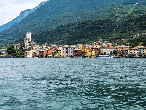 Malcesine Jest Jednym Uroczych Miast Nad Jeziorem Garda Północnych Włoszech — Zdjęcie stockowe