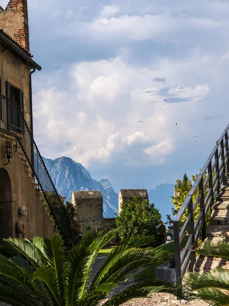 Malcesine Een Van Mooie Steden Aan Het Gardameer Noord Italië — Stockfoto