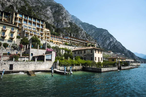 Limone Est Une Des Belles Petites Villes Sur Lac Dans — Photo