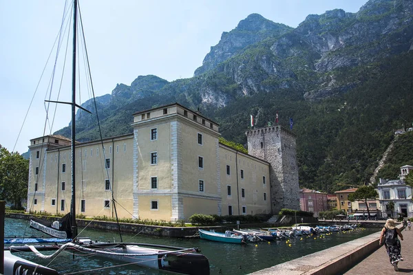 Riva Del Garda One Lovely Small Towns Lake Northern Italy — Stock Photo, Image