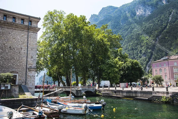 Riva Del Garda One Lovely Small Towns Lake Northern Italy — Stock Photo, Image