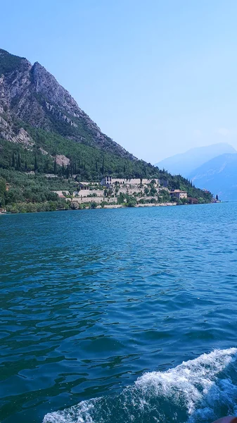 Limone Est Une Des Belles Petites Villes Sur Lac Dans — Photo