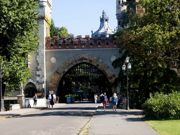 Castelo Vajdahunyad Está Parque Cidade Budapeste Hungria Construído 1896 Comemorou — Fotografia de Stock