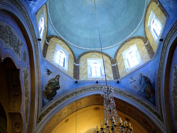 Dentro Cúpula Uma Igreja Ortodoxa Grega Ilha Santorini Nas Ilhas — Fotografia de Stock