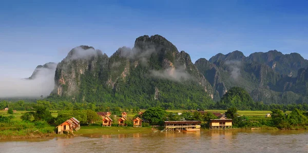 Weergave van Vang Vieng, Lao — Stockfoto