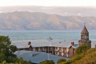 Gün batımı. Sevan. Ermeni manzarası