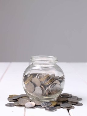 cam kavanoz kavramı tasarruf - para