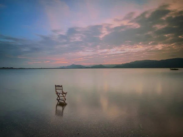 Günbatımı Okyanus Adası — Stok fotoğraf