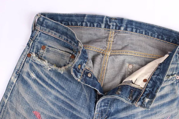 Jeans Shabby Isolati Bianco — Foto Stock
