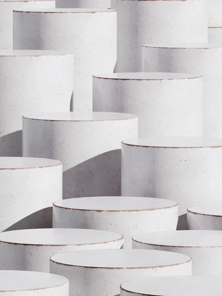Markalaşma için soyut arkaplan ve minimum sunum. Beyaz seramik silindir sütun basamağı. 3d resimleme.