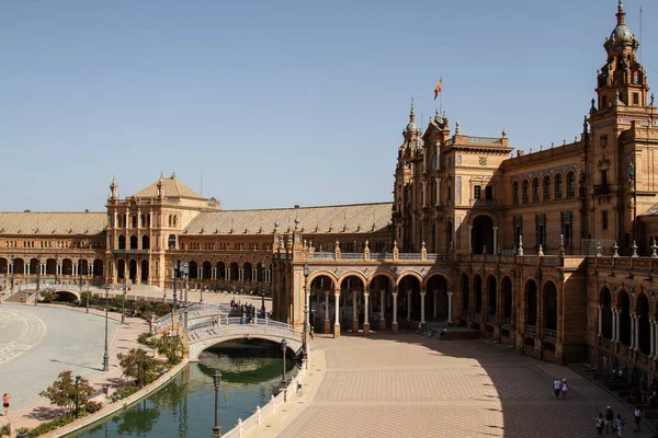  Chambord Şatosu. Fransa 'nın en büyük Rönesans mimarisi. Loire Vadisi