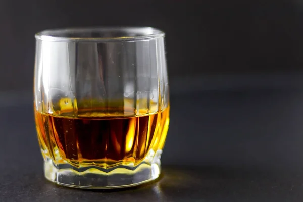 ウイスキー、ウイスキー グラス — ストック写真