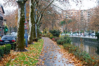 Toulouse şehir ve Carcassonne eski şehir ve kale