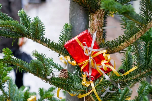 Χριστουγεννιάτικο Δέντρο Στολίδια Πακέτα Δώρων — Φωτογραφία Αρχείου