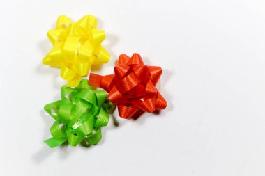 Renkli Hediyelik paket kurdele