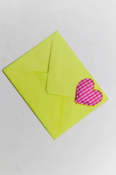 Envelopes Letra Cor Corações Coloridos — Fotografia de Stock