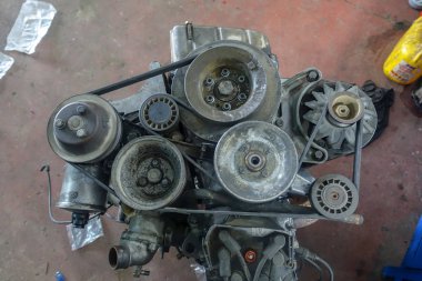 Garaj ve ve araba parçaları