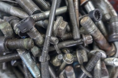 Garaj ve ve araba parçaları