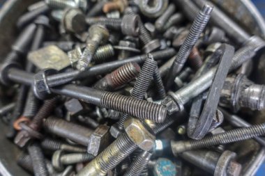 Garaj ve ve araba parçaları