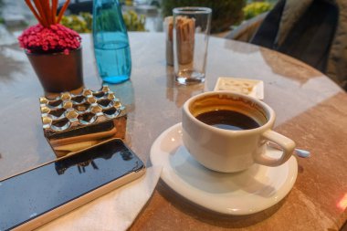 İş molası ve kahve molası.